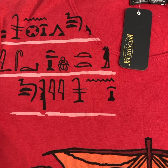 Fancy Big Canadian Women’s Top Piccadilly Fashions elbow length sleeve crew neck - Picture 5 of 10